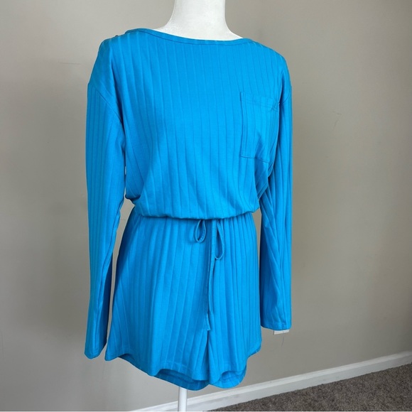 RIBBED LONG SLEEVE ROMPER MEDIUM IN BLUE DRAWSTRING WAIST KEYHOLE BACK M7J753 - Picture 5 of 16